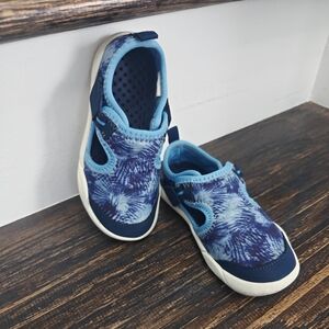 Land's End Kids Blue Tie-Dye Slip-On Water Shoes Toddler Size 8